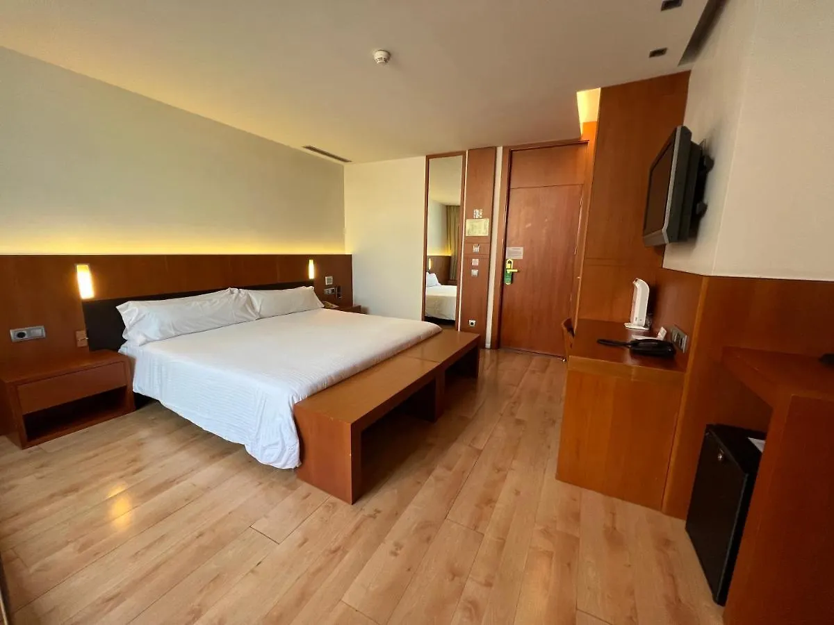 ברצלונה Hotel Lleo