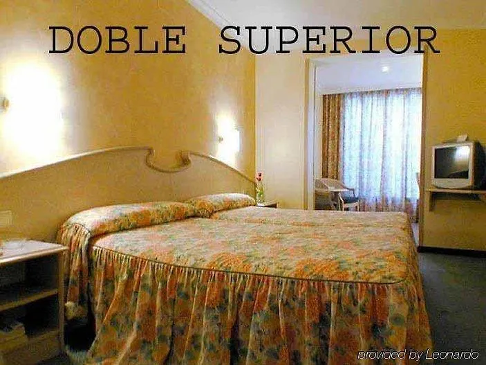ברצלונה Hotel Lleo