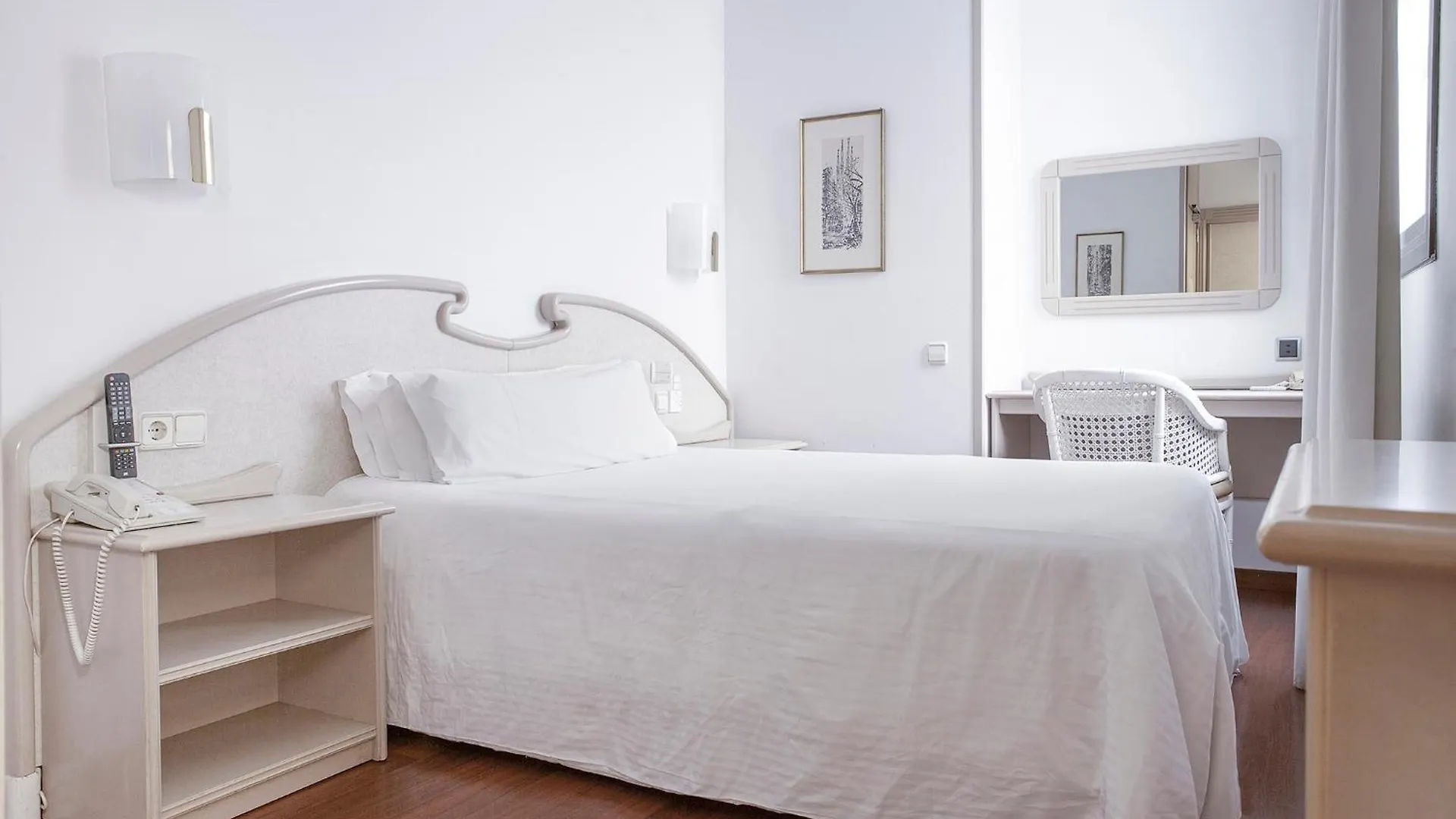 ברצלונה Hotel Lleo