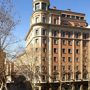 Le Meridien מלון
